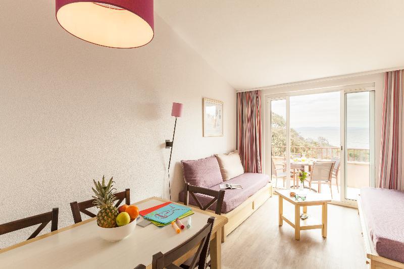 Pierre & La Pinede Aparthotel Hyères