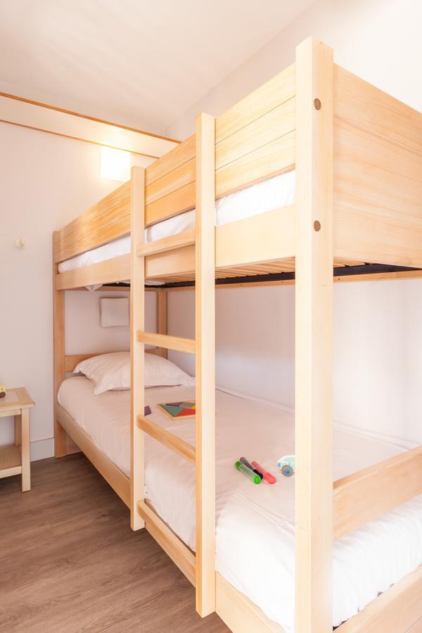 Aparthotel Pierre & La Pinede 3*