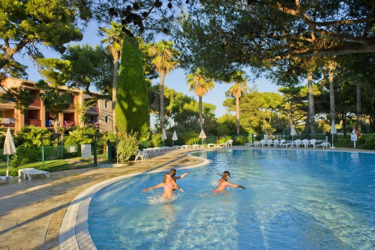 Pierre & La Pinede 3* Hyères
